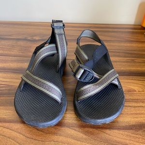 Men’s Size 9 Chaco sandles